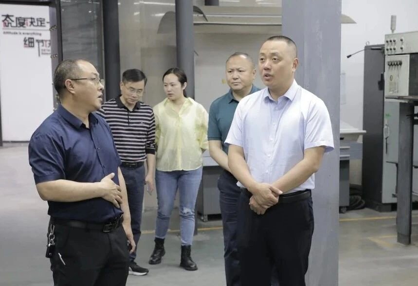 陳進(jìn)帶隊(duì)督導(dǎo)臭氧污染防治工作