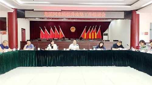 【區(qū)縣長抓環(huán)?！繛o縣縣長曹陽：切實(shí)把水污染防治各項(xiàng)工作落到實(shí)處，不斷提升水環(huán)境質(zhì)量